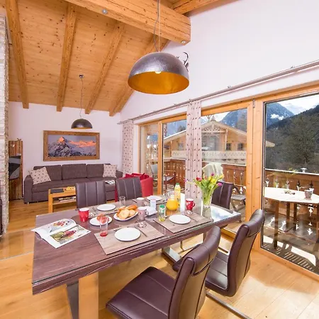 Chalet Zwolferl By Alpen Horská chata Neukirchen am Großvenediger